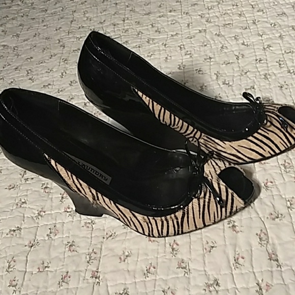 chinese laundry leopard heels